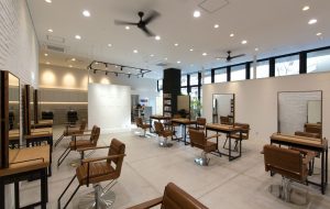 笑顔・元気・活気に溢れたヘアサロン「BATTERY」！充実と教育体制と素敵なスタッフ仲の秘密とは！？